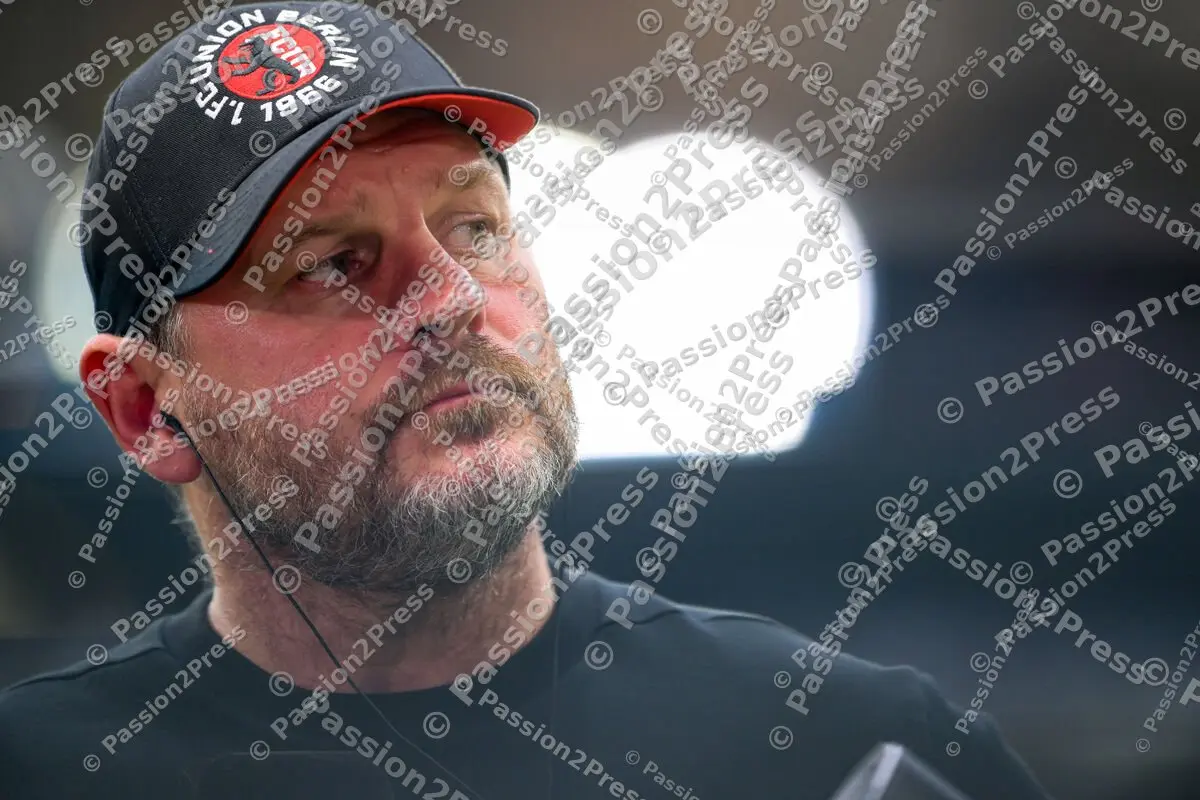 SGEUBER_20250921_0587