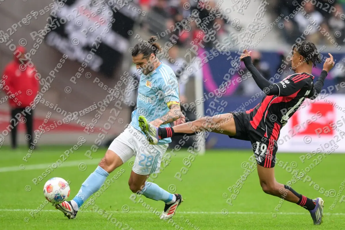 SGEUBER_20250921_1479