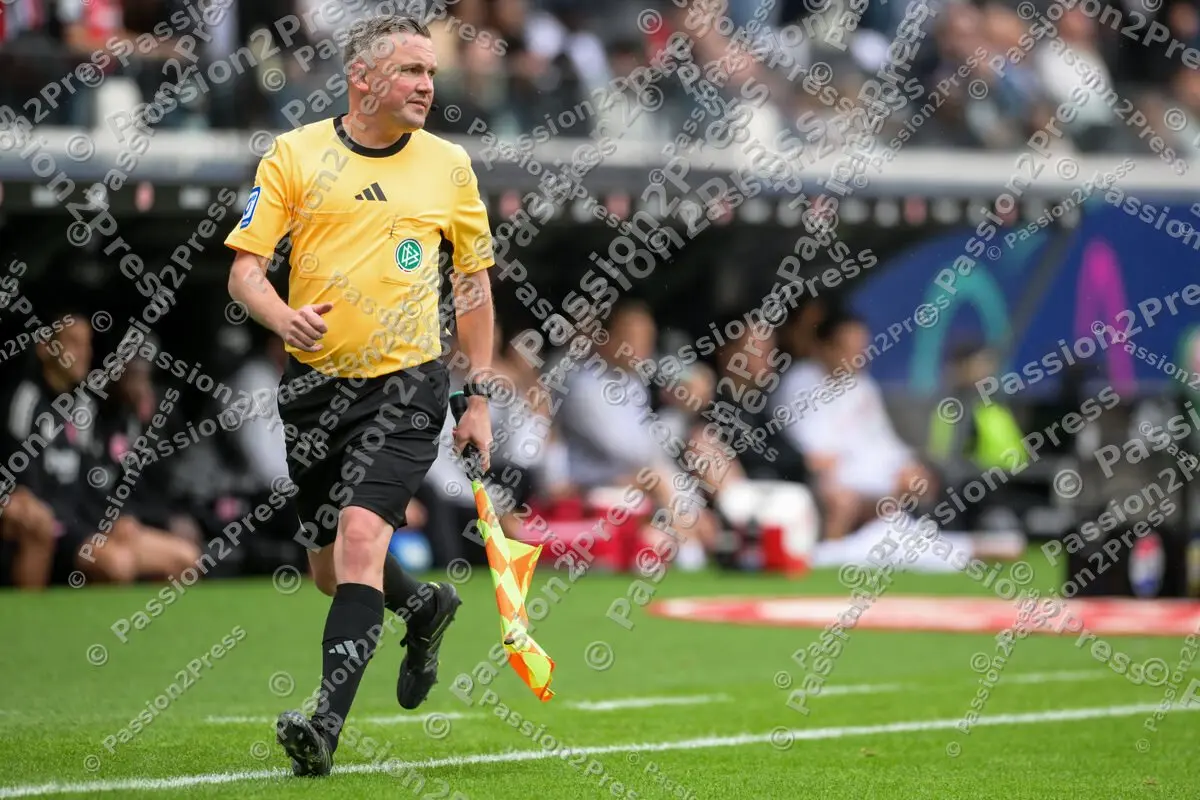 SGEUBER_20250921_1614