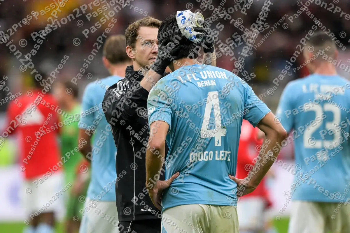 SGEUBER_20250921_3000