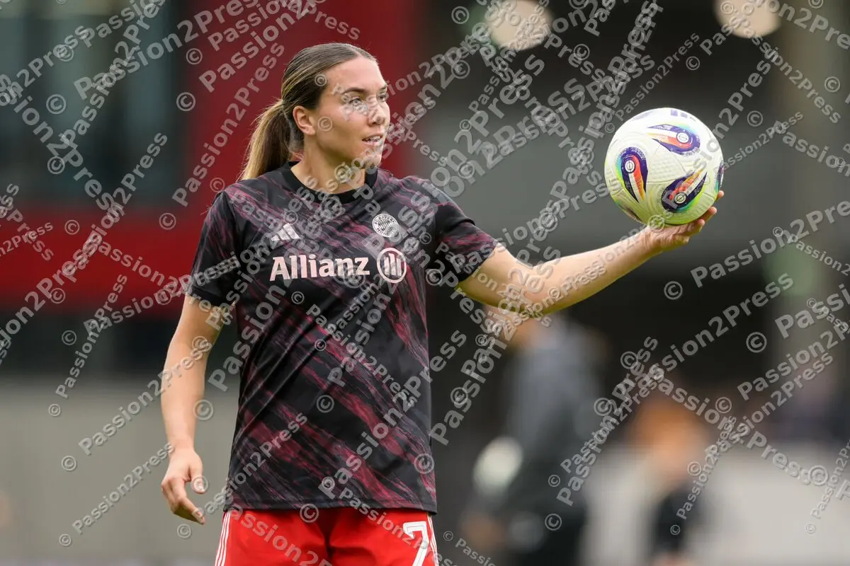 FCBFSCF_20250923_0488