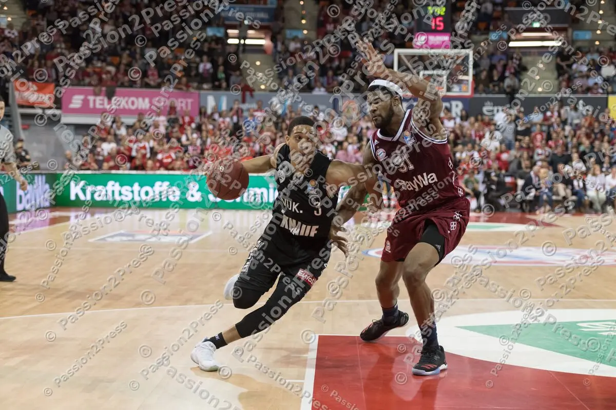 mf_FCBBSOW_20171013_0107