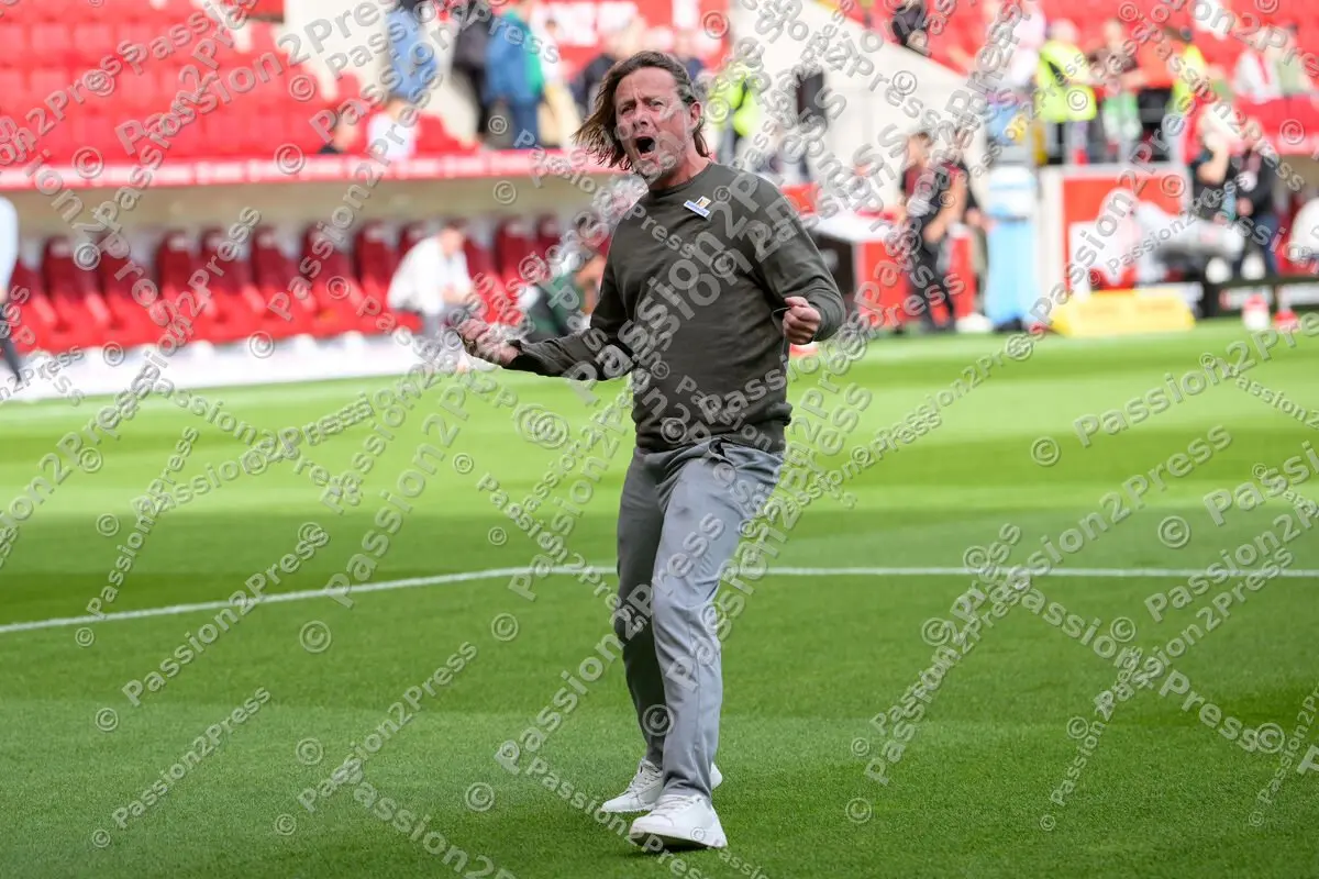 FSVBVB_20250927_0391