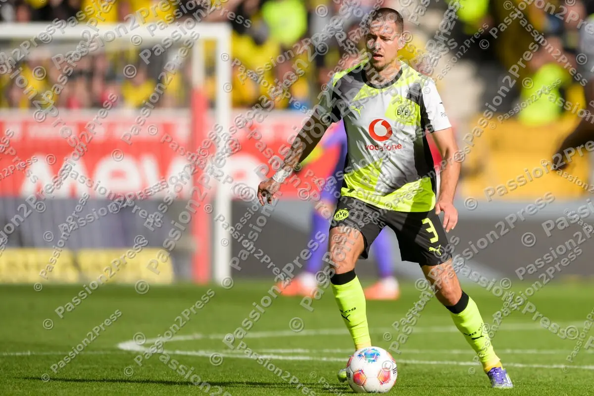 FSVBVB_20250927_0760