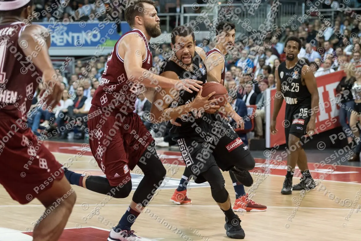 mf_FCBBSOW_20171013_0443