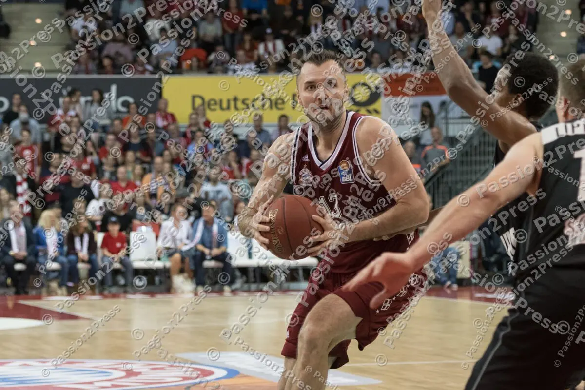 mf_FCBBSOW_20171013_0619