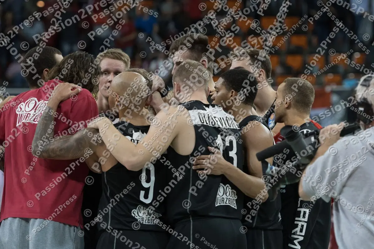 mf_FCBBSOW_20171013_0976