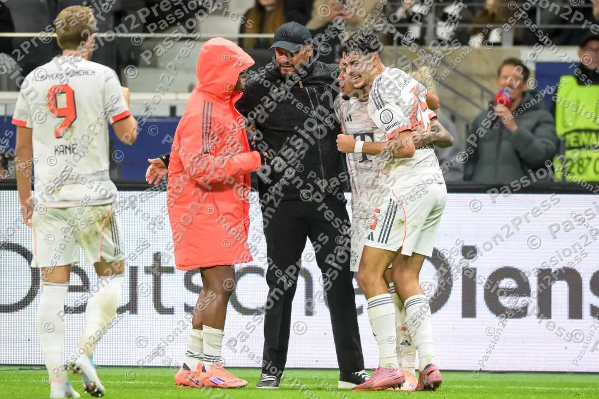 SGEFCB_20251004_3065