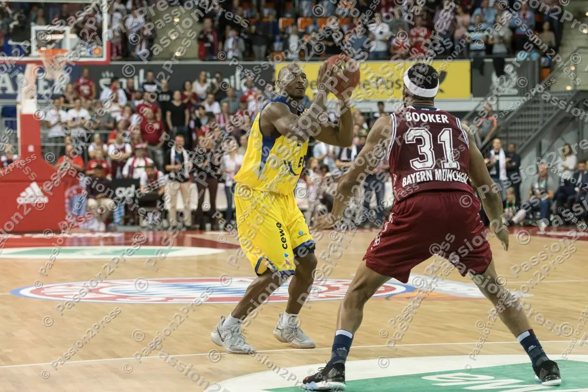 mf_FCBBOLD_20171015_0017