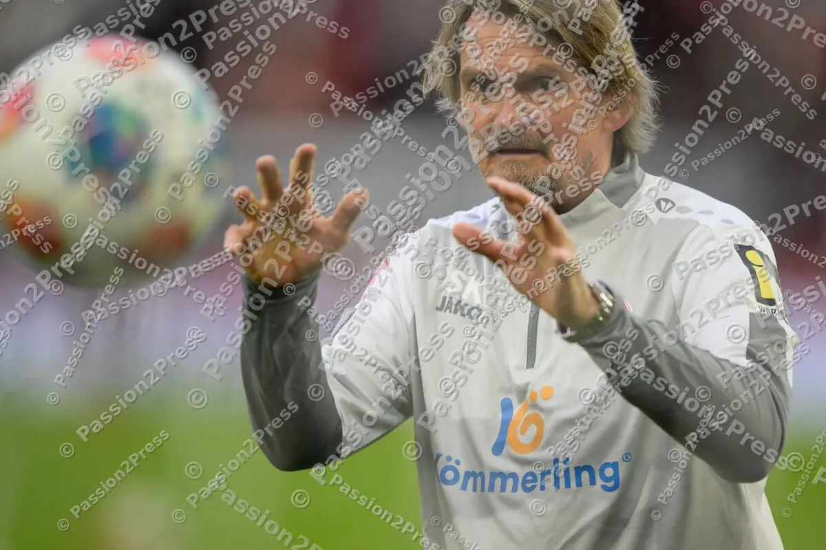 VFBM05_20251026_0167