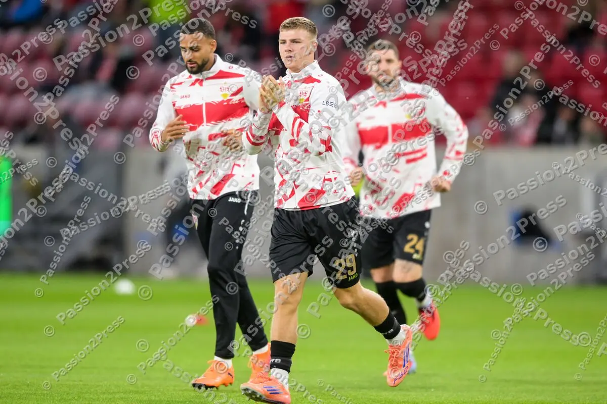 M05VFB_20251029_0366