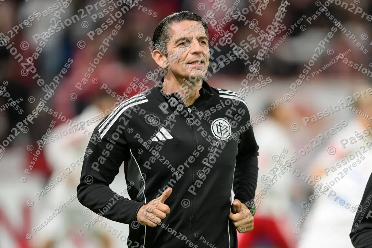 M05VFB_20251029_0442