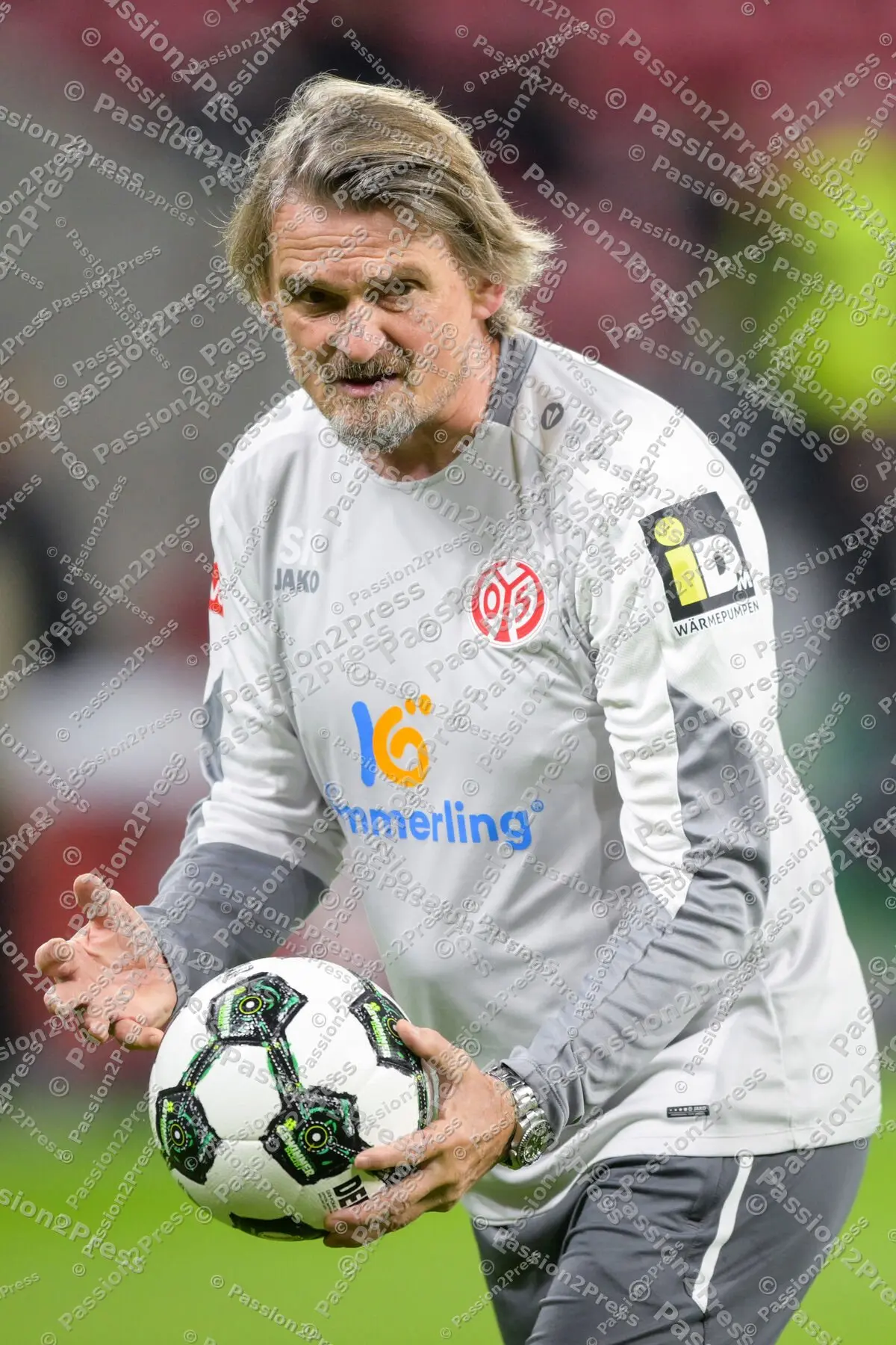 M05VFB_20251029_0649