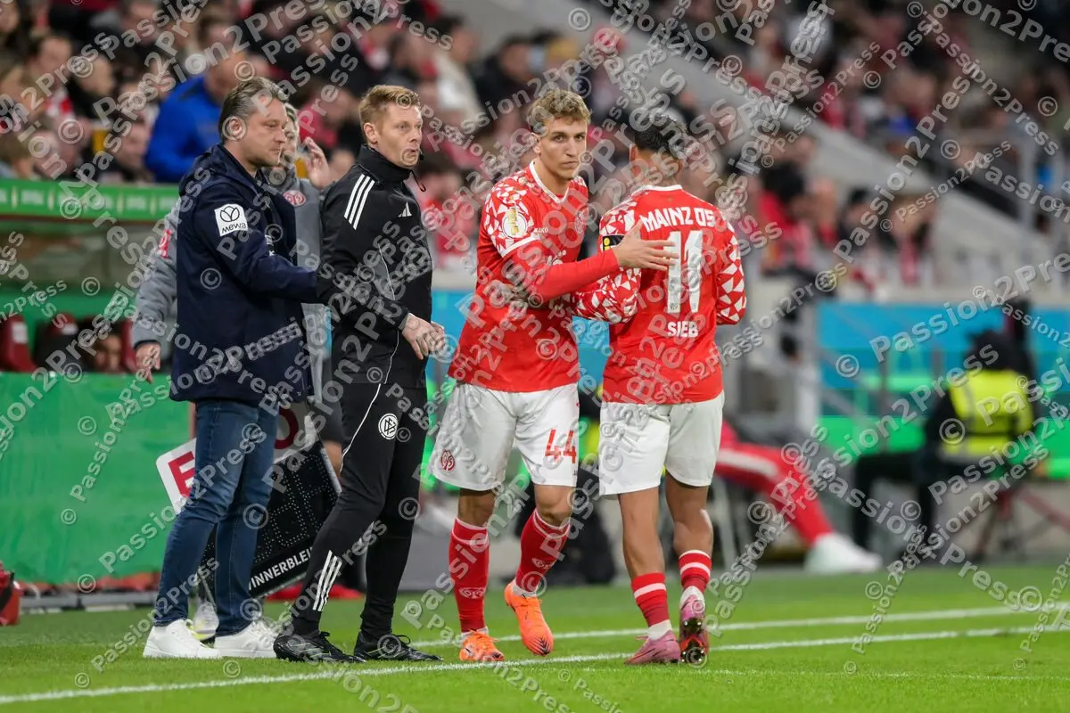 M05VFB_20251029_2521