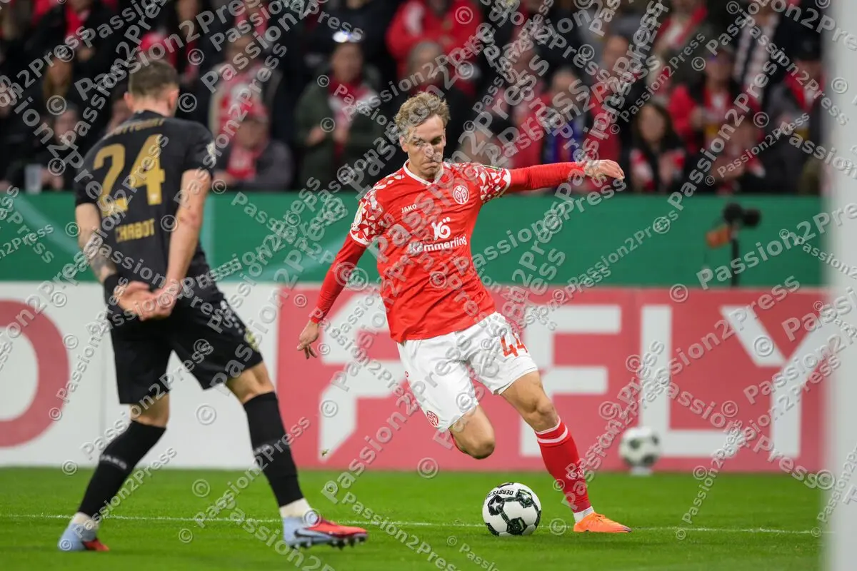 M05VFB_20251029_2585