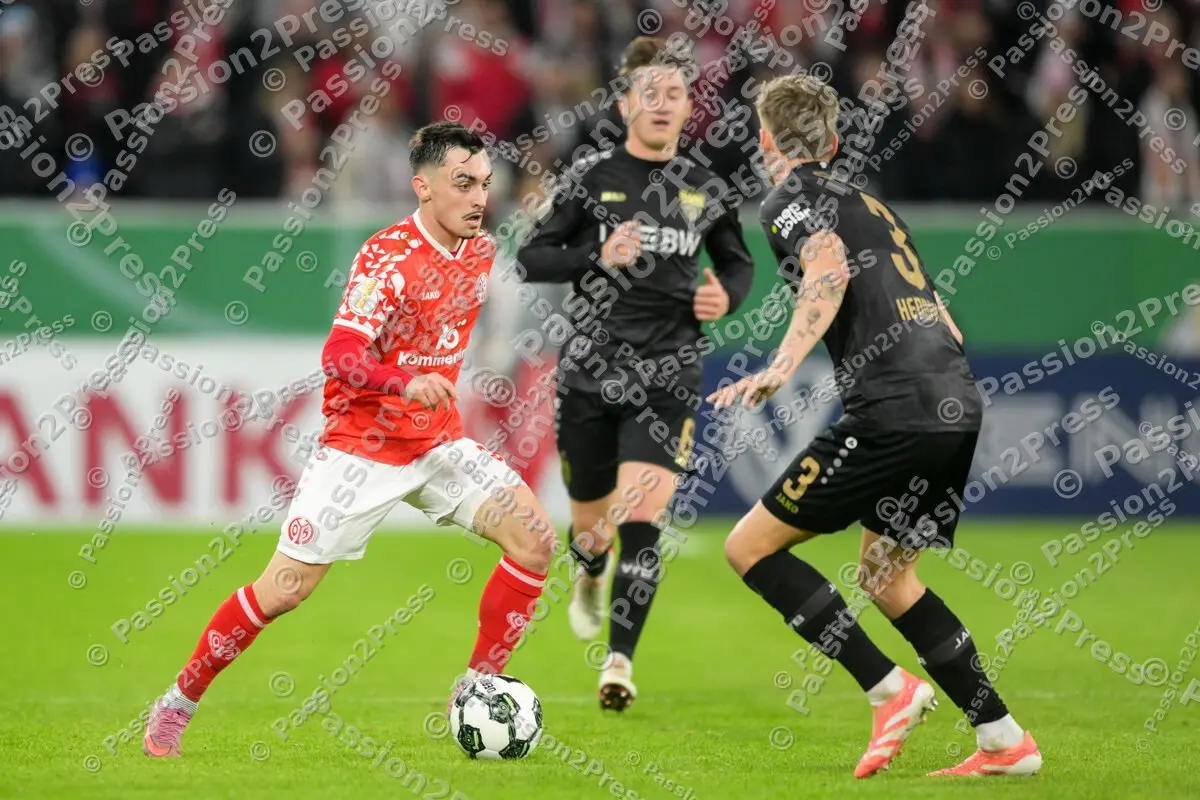 M05VFB_20251029_3123