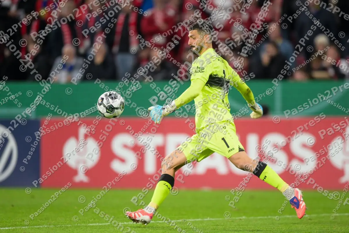 M05VFB_20251029_3701