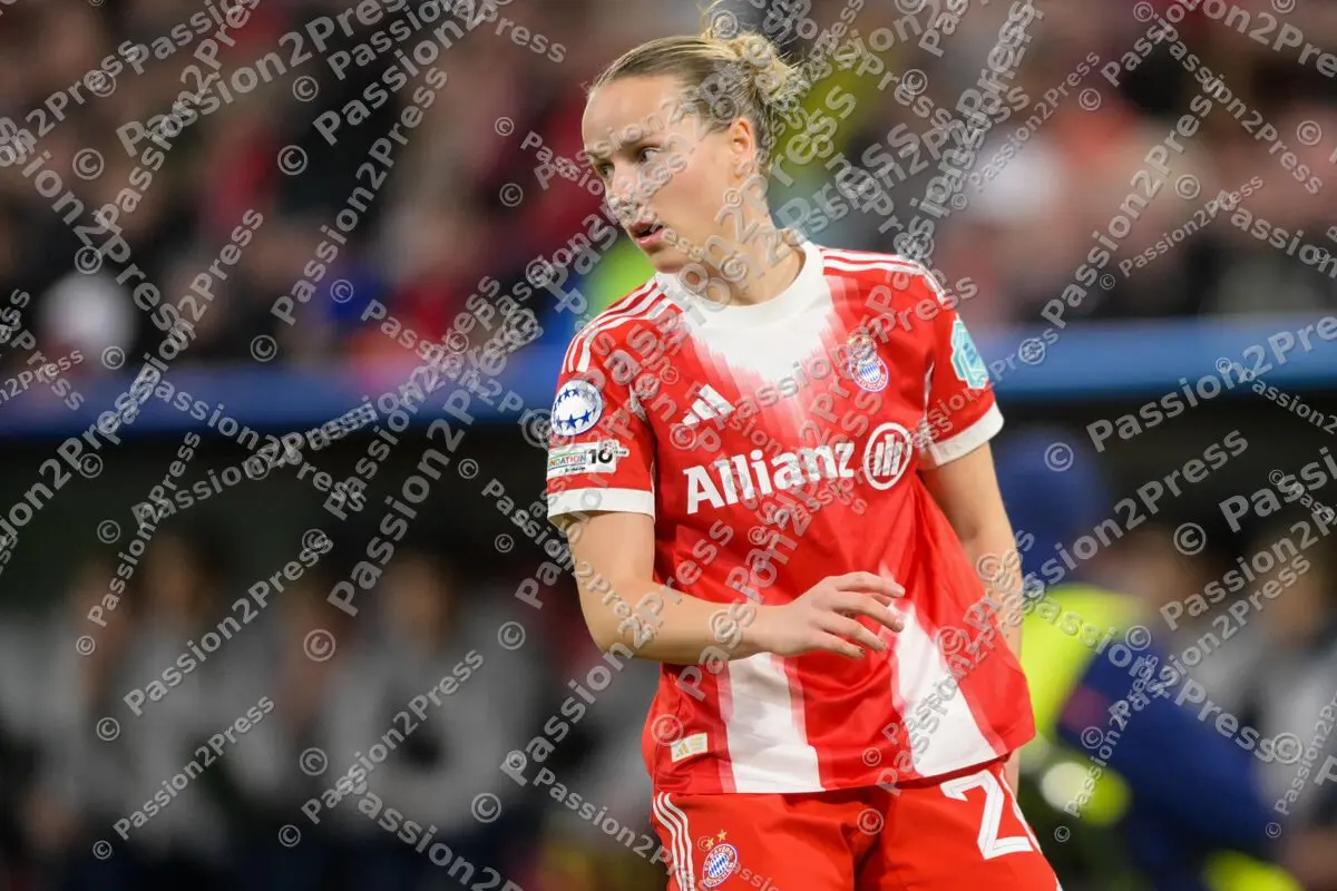 FCBFWFCA_20251112_1333