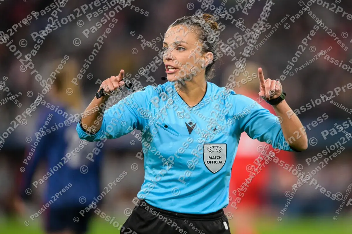 FCBFWFCA_20251112_1912