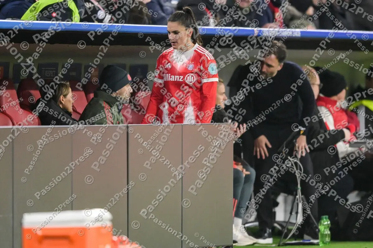 FCBFWFCA_20251112_2526