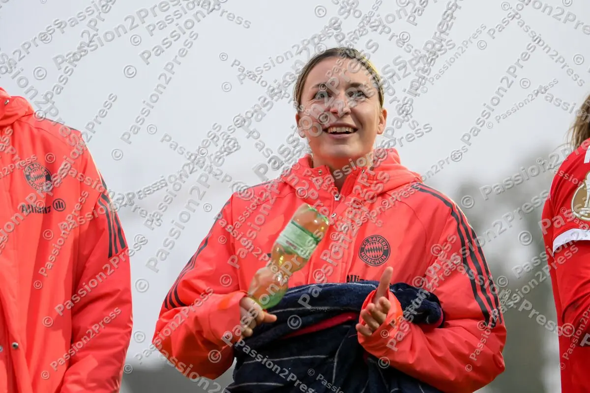 FCIFCBF_20251116_3129