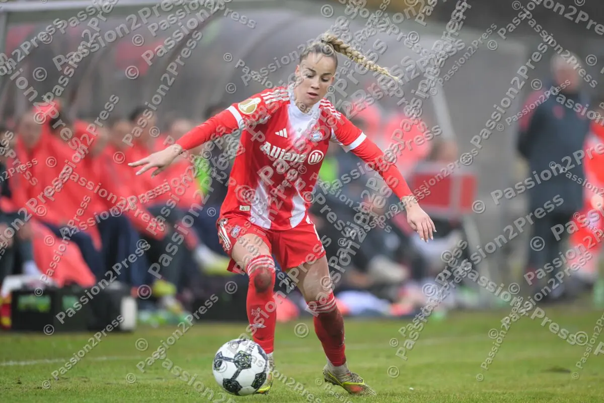 FCIFCBF_20251116_3522