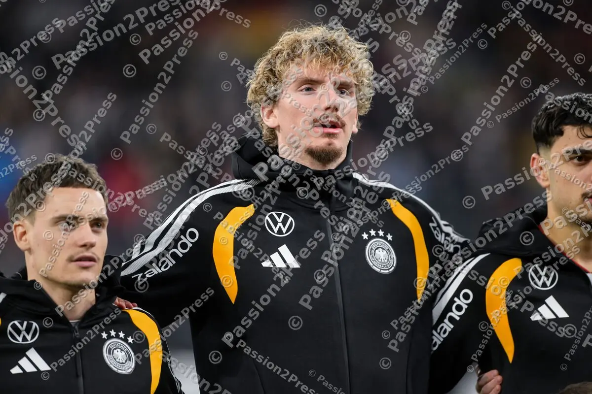 DFBSVK_20251117_0676