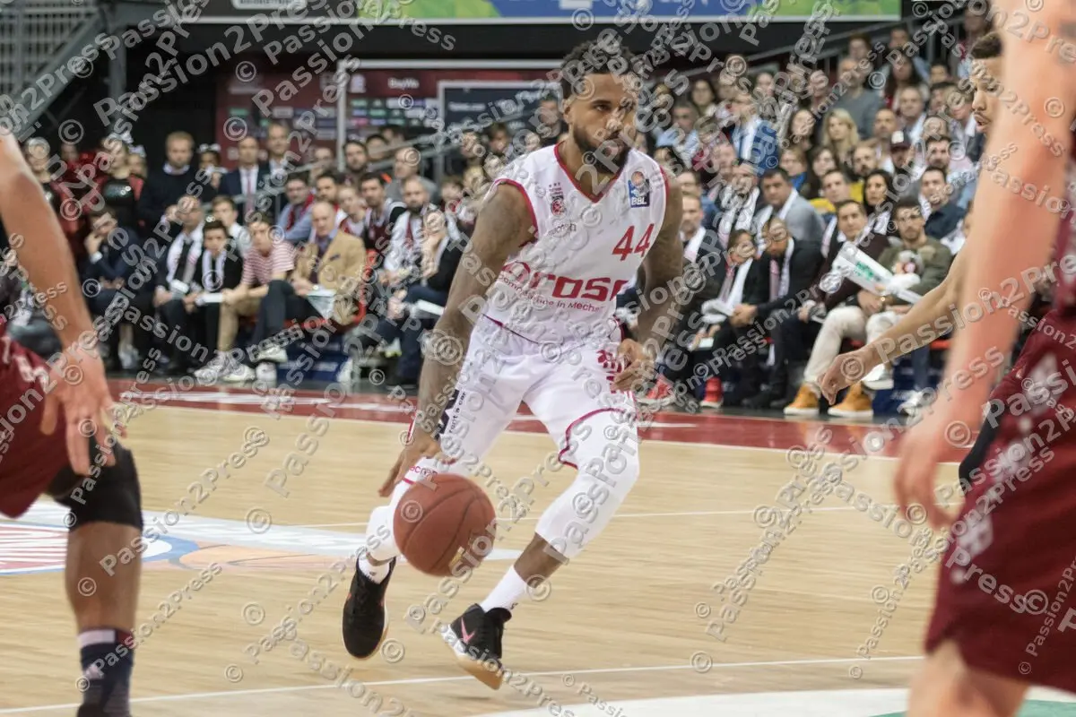 mf_FCBBBB_20171119_0489