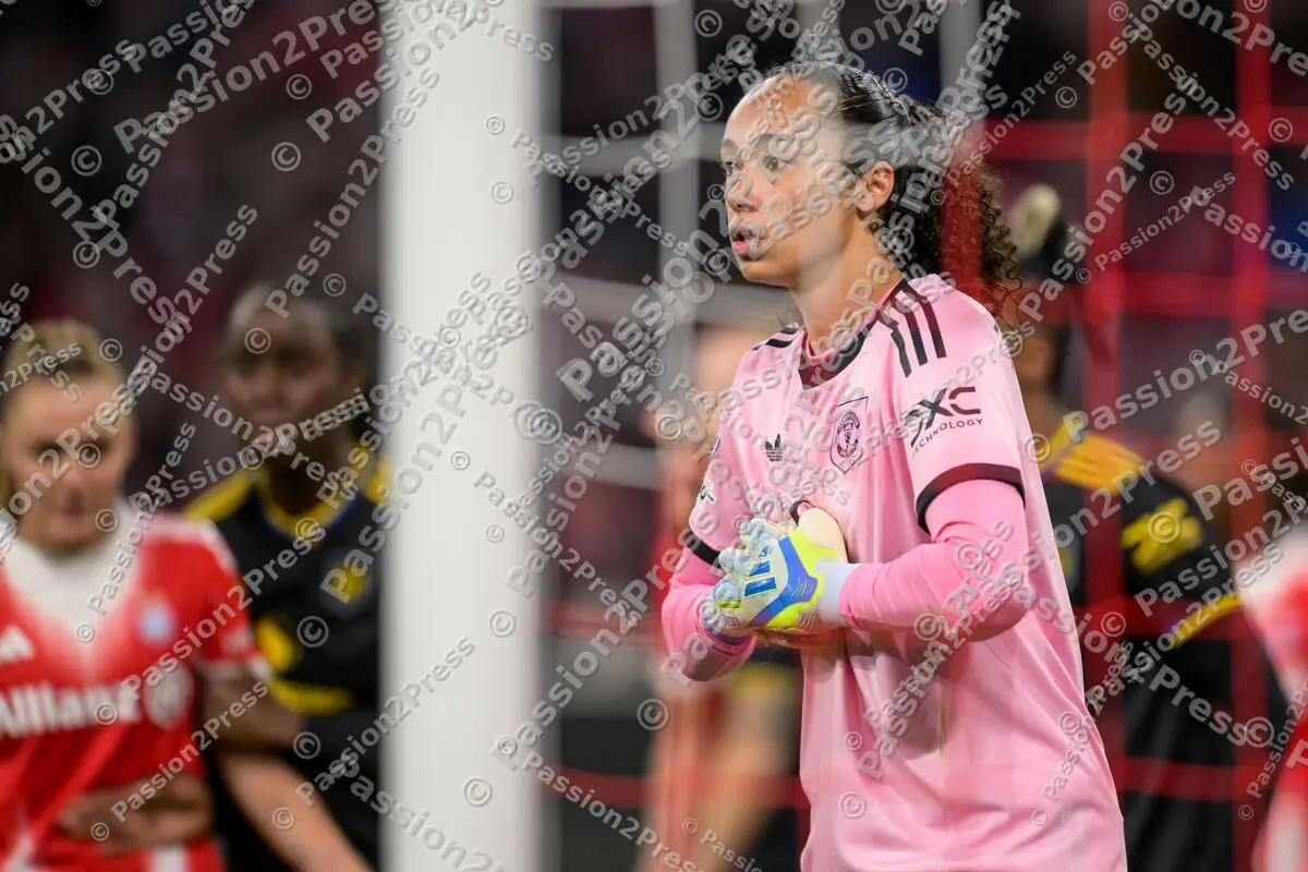 FCBFMANU_20260401_2334