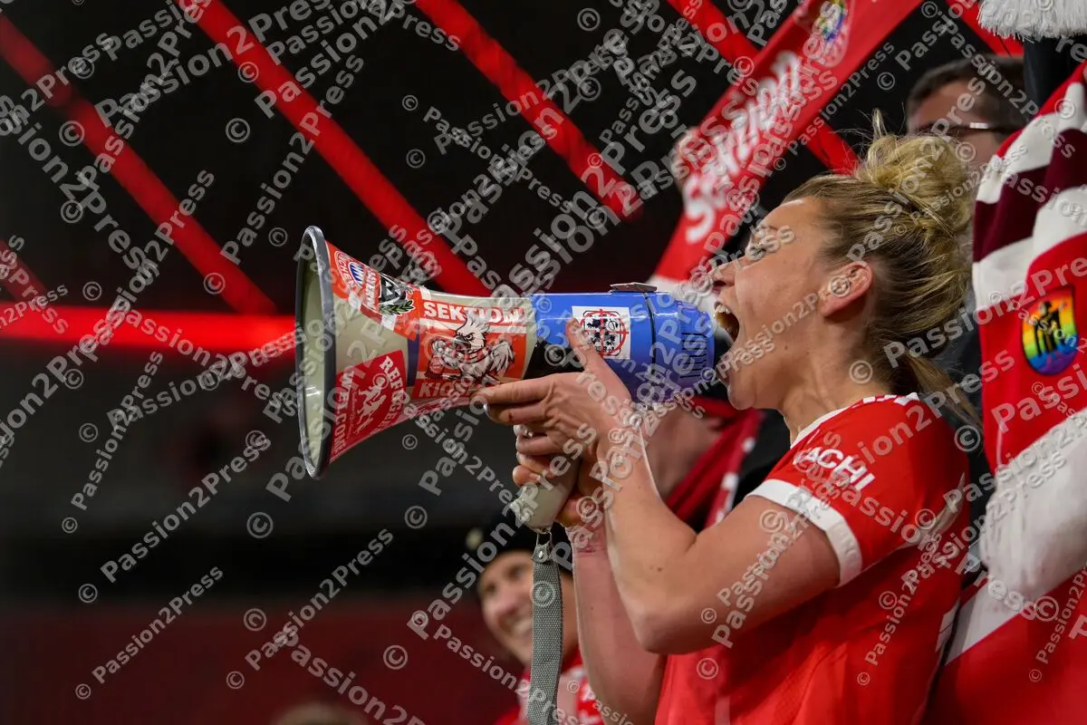 FCBFMANU_20260401_3974