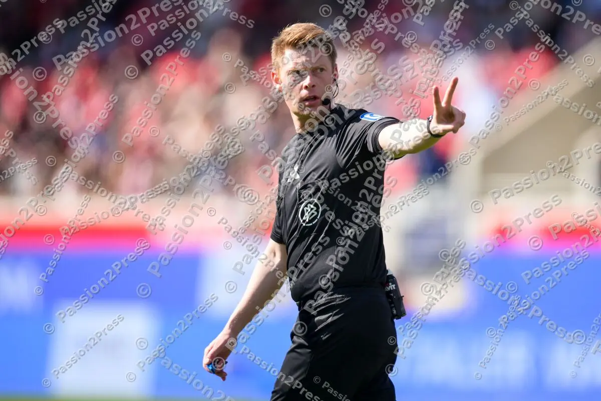 HDHUBER_20260411_1061