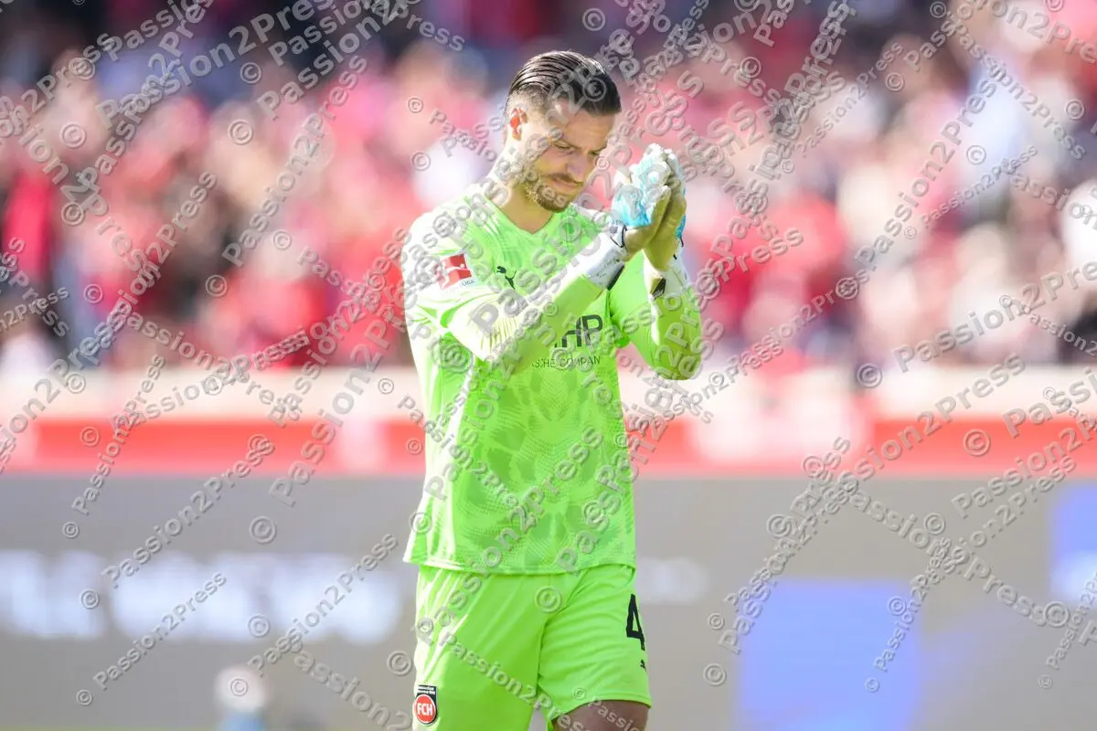 HDHUBER_20260411_0987