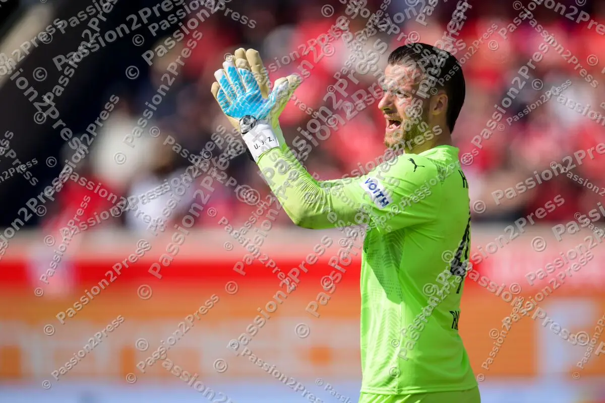 HDHUBER_20260411_0889