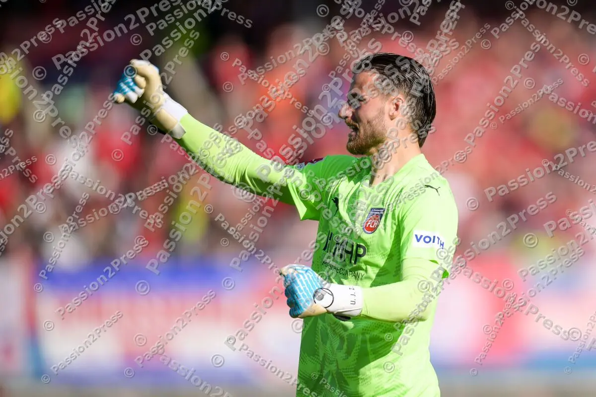 HDHUBER_20260411_1449