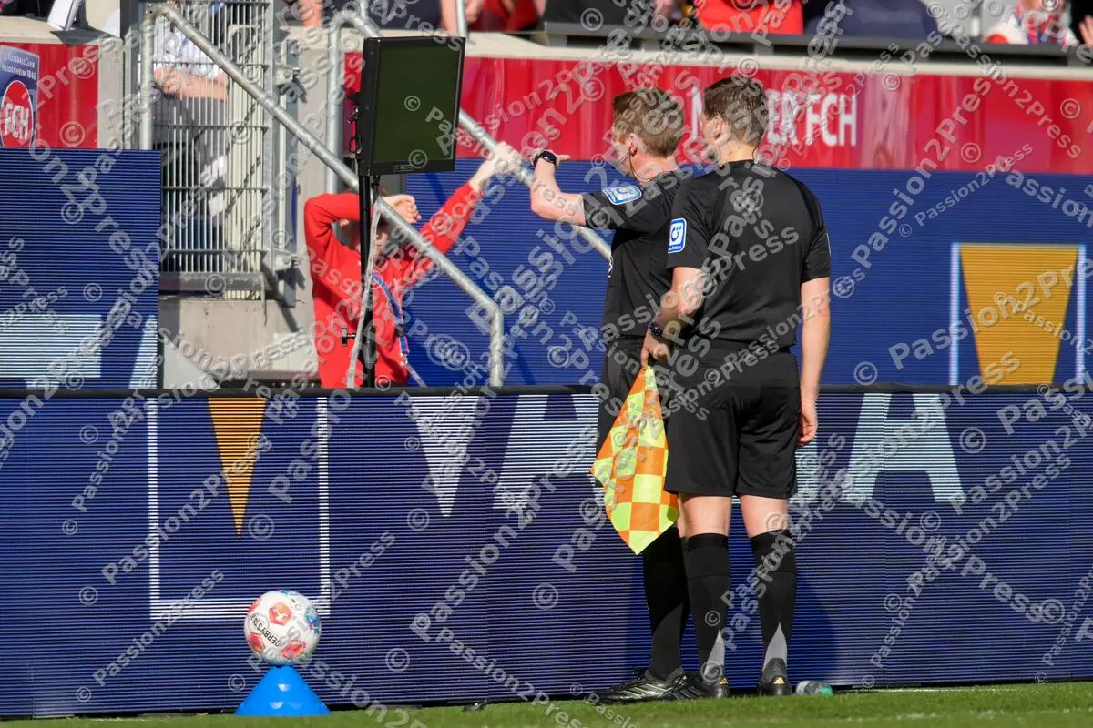 HDHUBER_20260411_1589