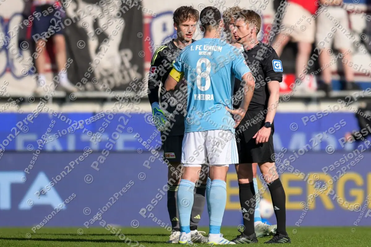 HDHUBER_20260411_1572