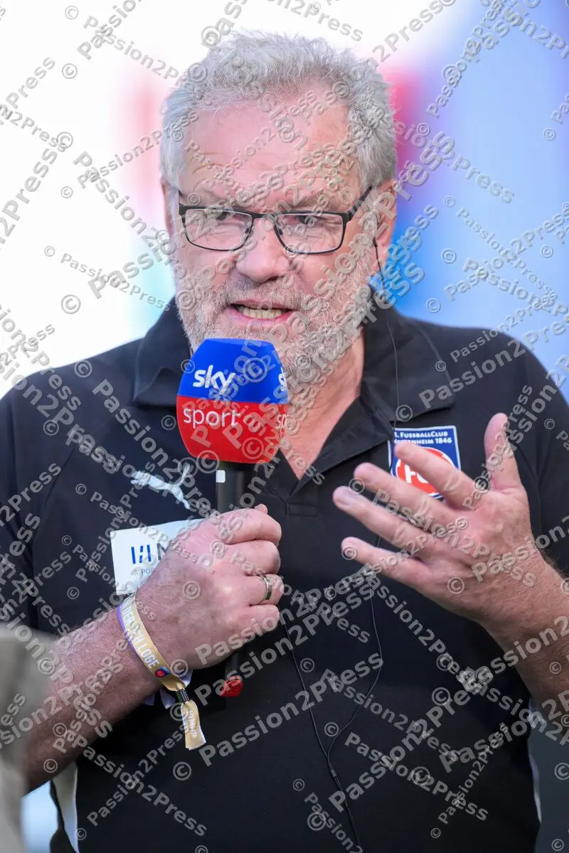 HDHUBER_20260411_0395