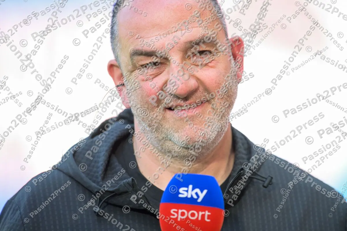 HDHUBER_20260411_0198