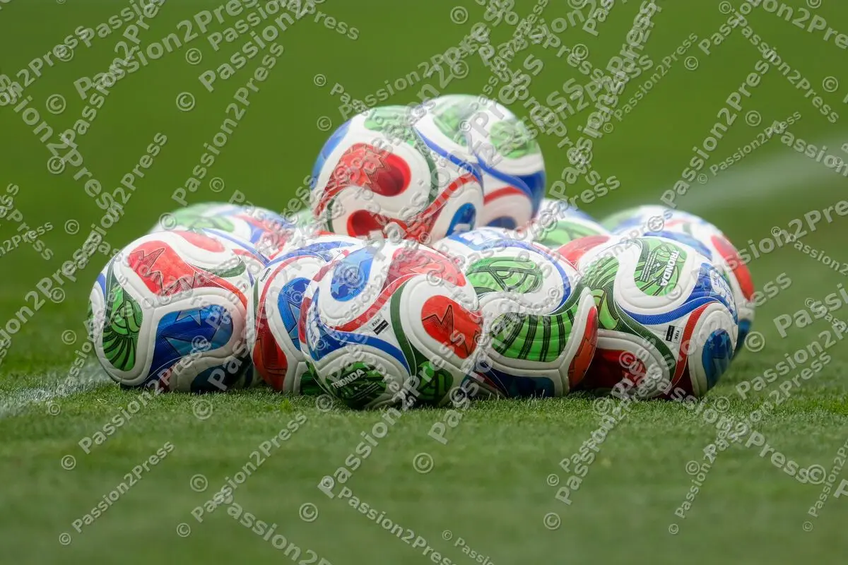 DFBAUT_20260413_0806