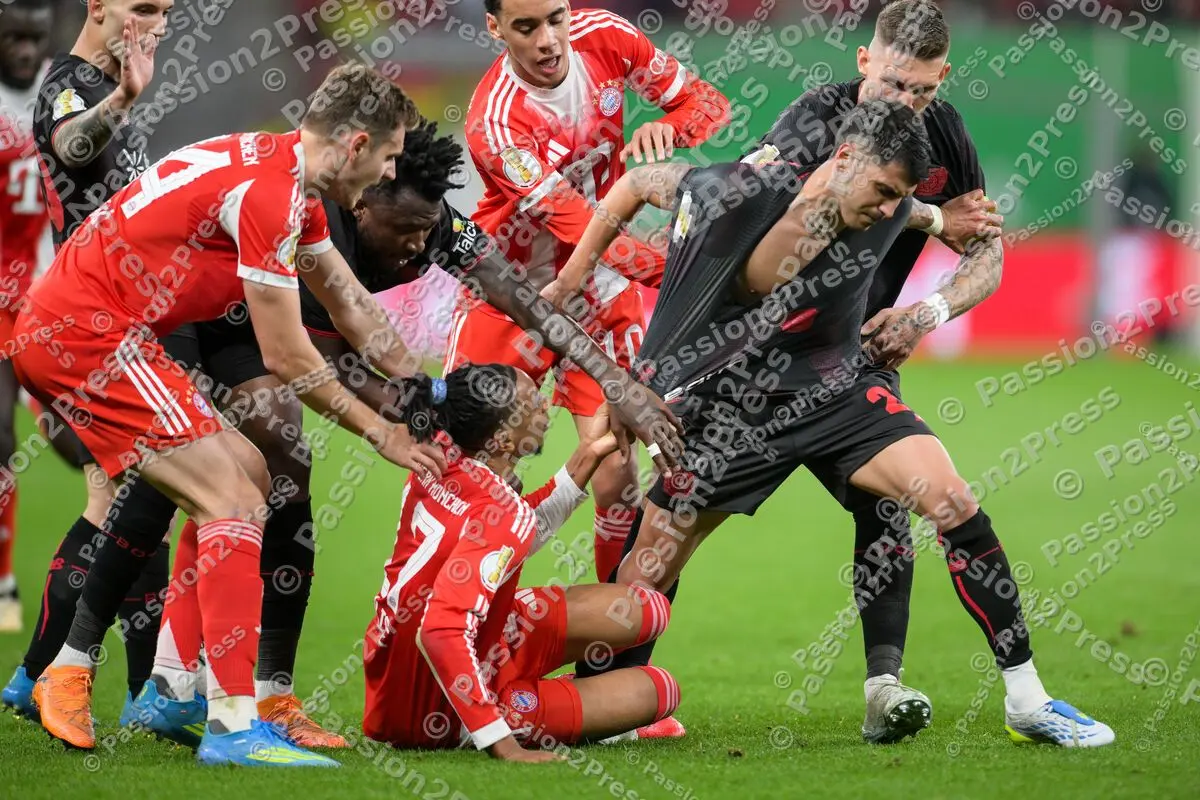 B04FCB_20260422_1380