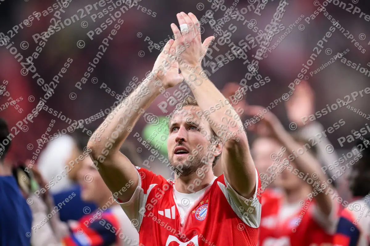 B04FCB_20260422_2811