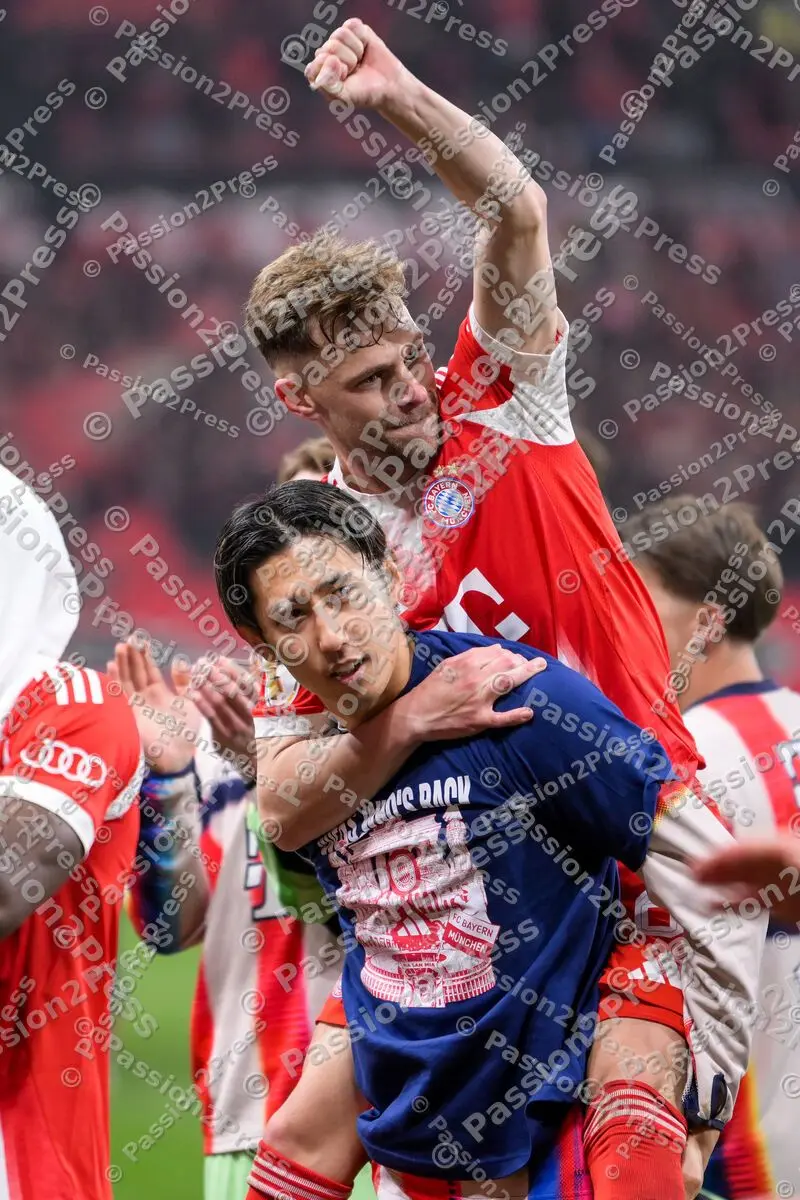 B04FCB_20260422_2966