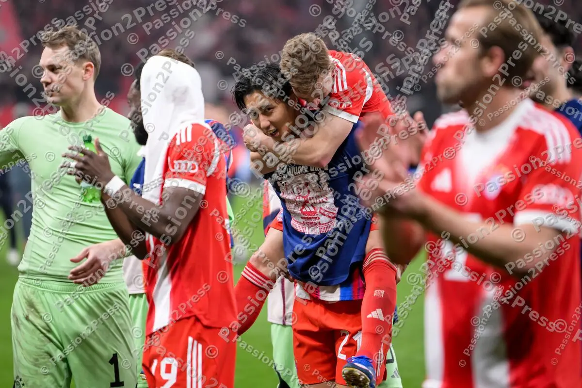 B04FCB_20260422_3010