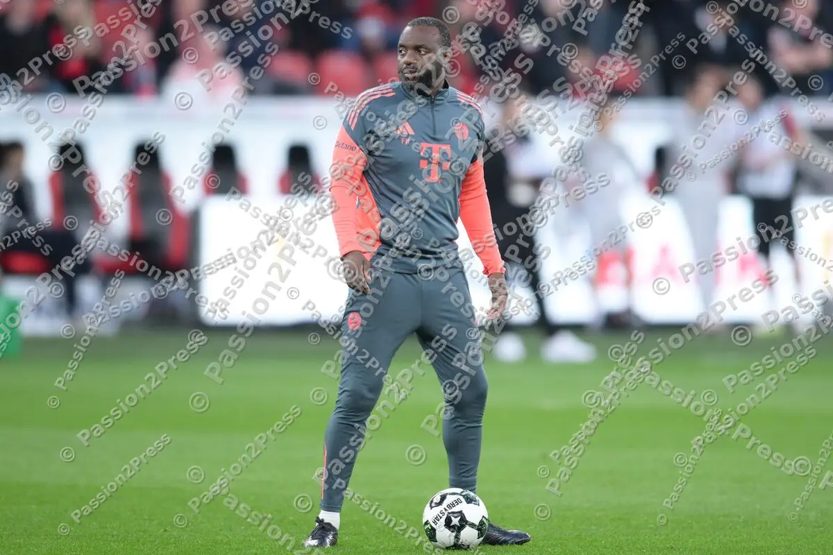 B04FCB_20260422_0045
