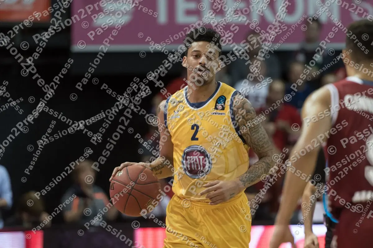 mf_FCBBFT_20180131_0295