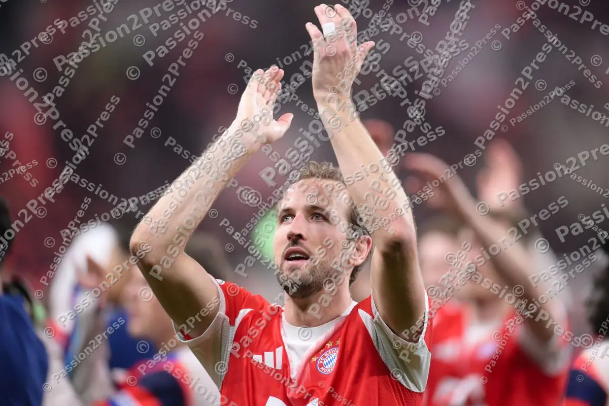 B04FCB_20260422_2810