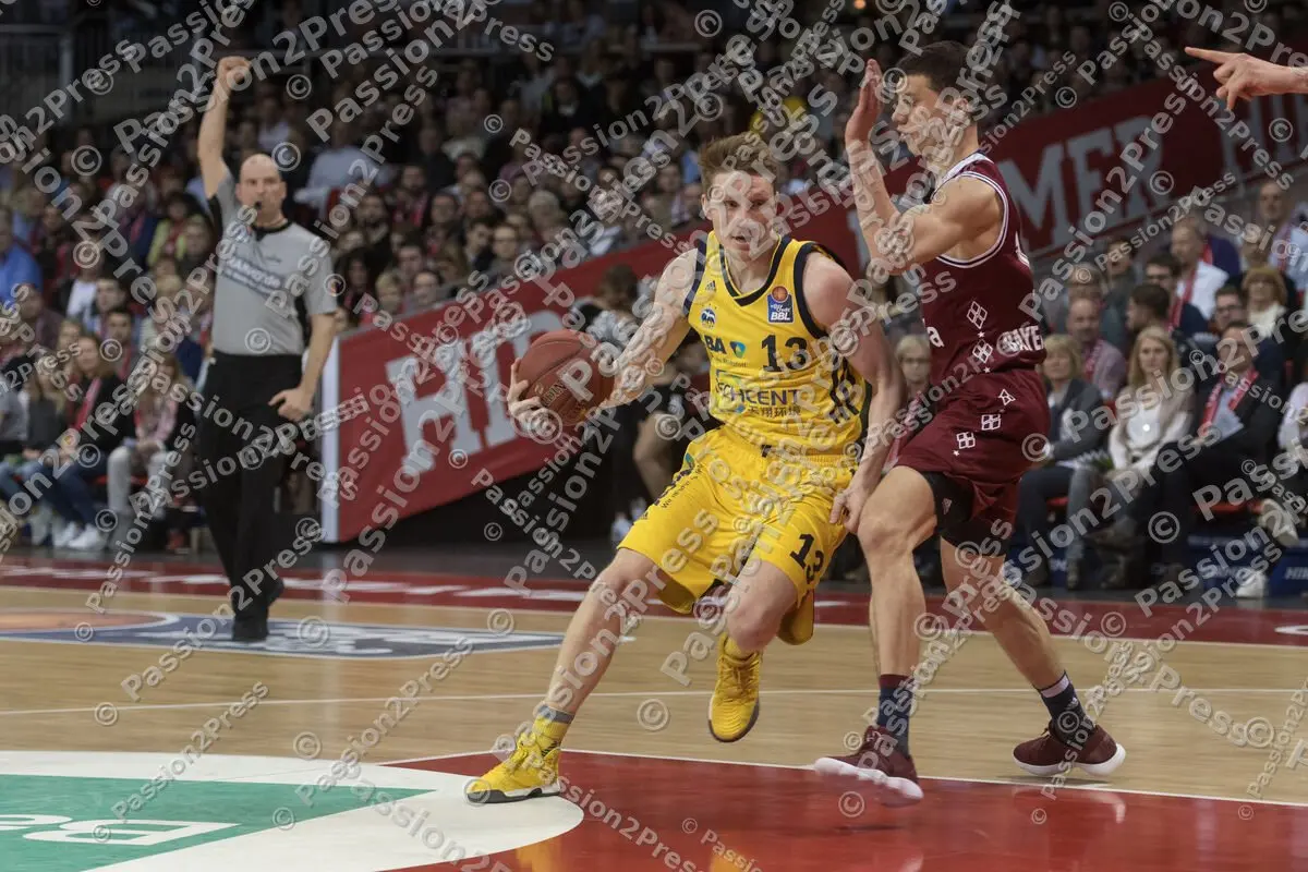 mf_FCBBAB_20180325_0245