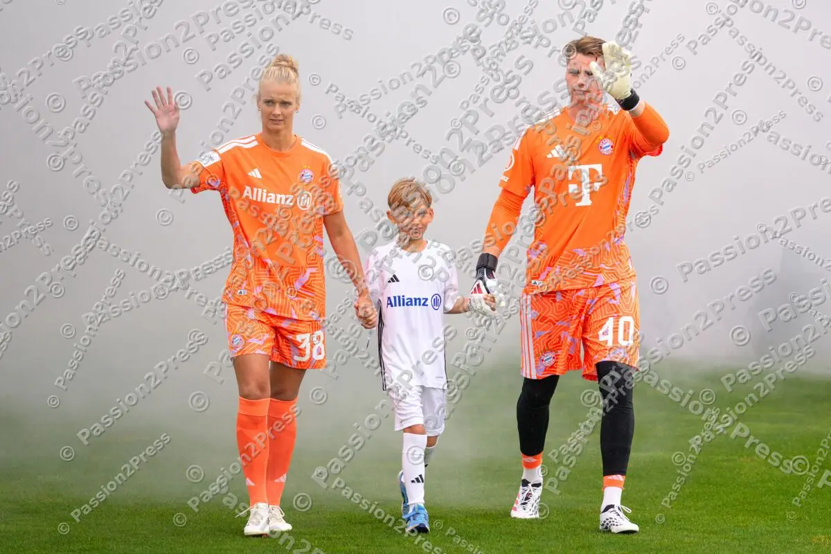FCB_20260817_0492