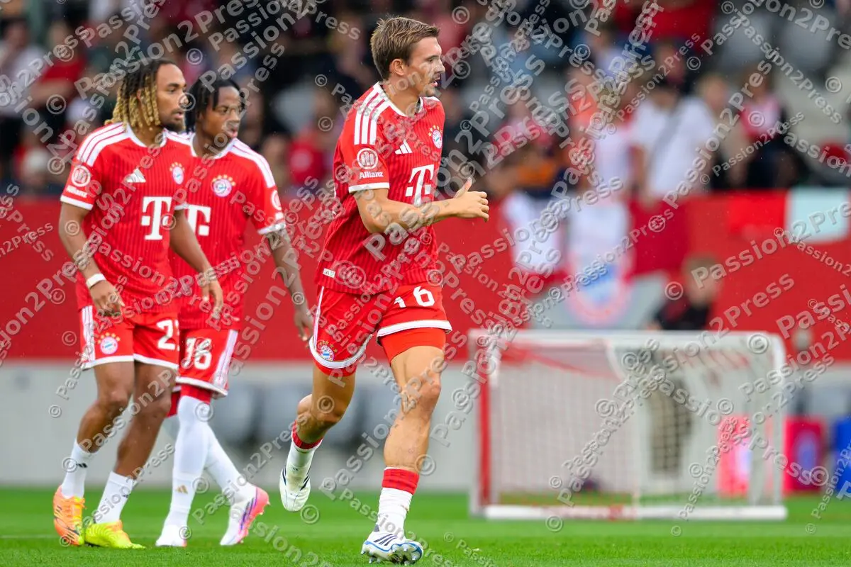 FCB_20260817_2172