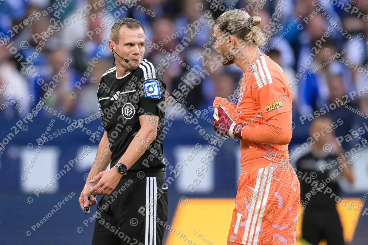 S04ELV_20260920_3794
